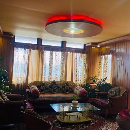 Raibas Homestay Dardzsiling Kültér fotó
